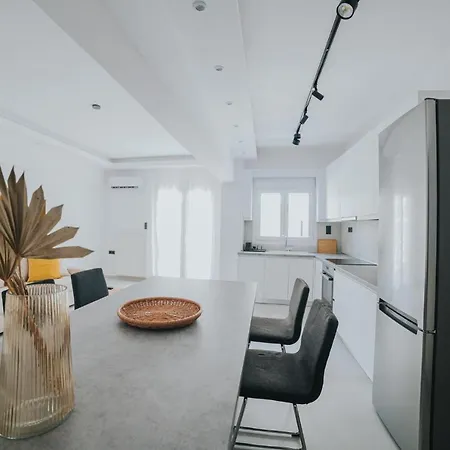 Luxury And Spacius Apartmán *