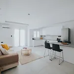 Luxury And Spacius Apartment *
